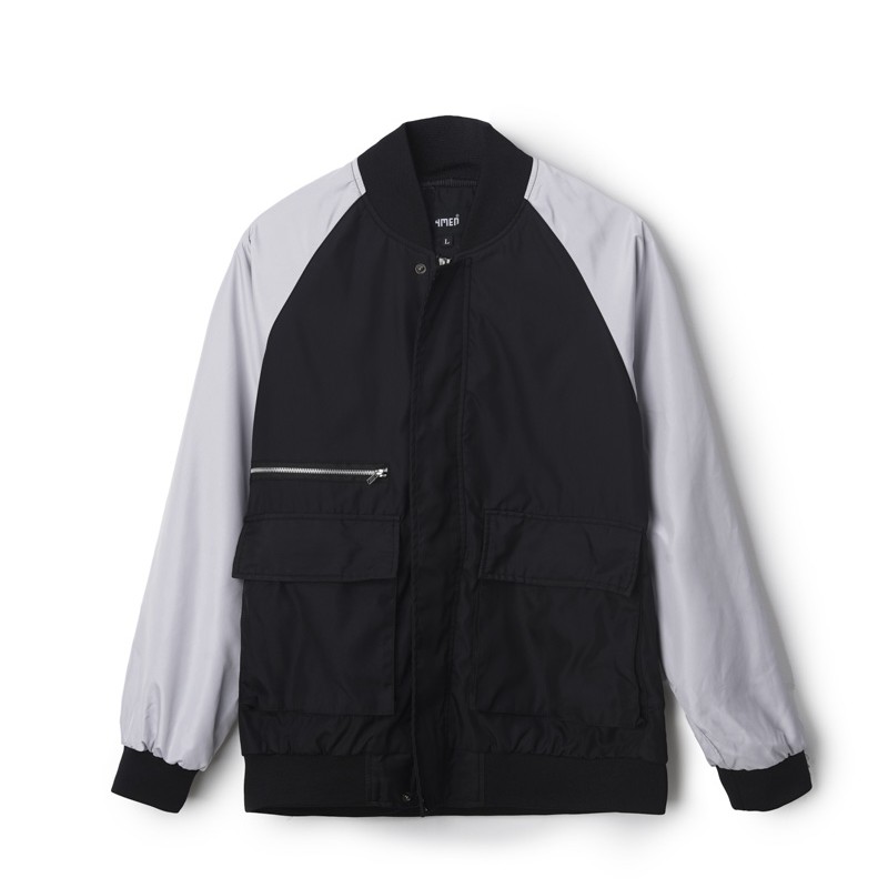 ÁO KHOÁC REGULAR 2 POCKET AK026 MÀU ĐEN